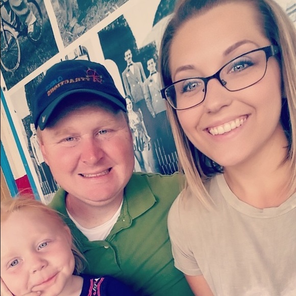 Meet your Posher, Sarah - Picture 5 of 5